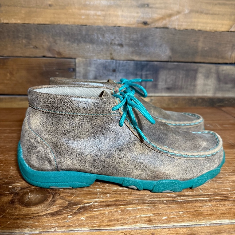 TWISTED X KID'S CHUKKA DRIVING MOCS Size 4 Youth BOYS/GIRLS Brown Style: YDM0017 - Picture 2 of 10